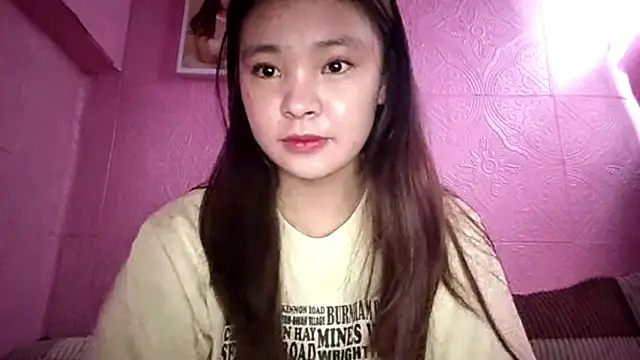 Chat ao vivo de Alinacutie222