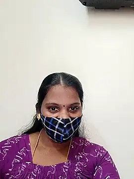 tamil_aswini Adlı Modelin Canlı Sohbet Odası