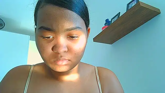 Živá chatovací místnost indianaphrodite1