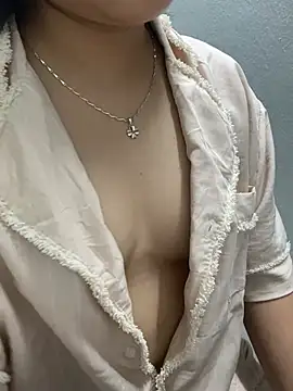 Онлайн чат Ellie18