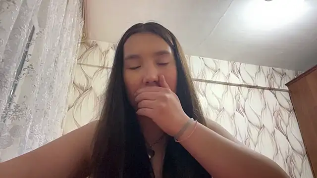 Aliceqteqte 即時聊天室