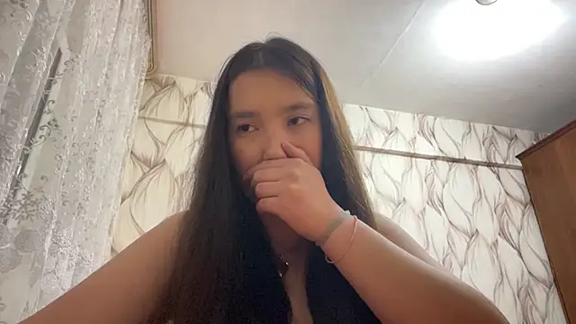 Aliceqteqte 실시간 채팅방