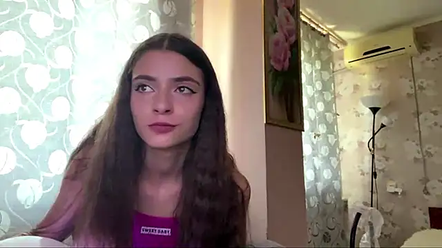 غرفة دردشة AlvitaBarrett المباشرة