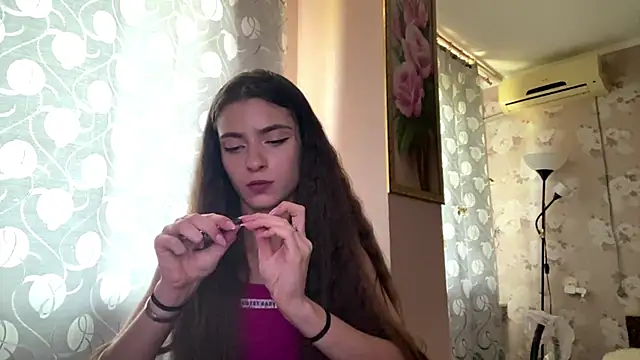 Chat soba uživo modela AlvitaBarrett