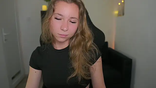Chat soba uživo modela VivienVance