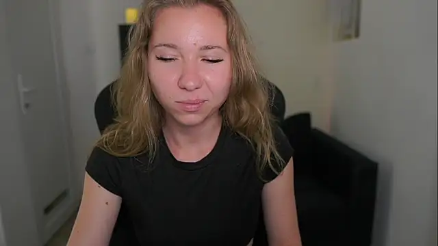 Živá chatovací místnost VivienVance