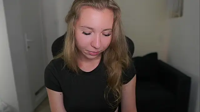 VivienVance élő chatszobája