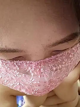 qiyan--yan Live Chatrum
