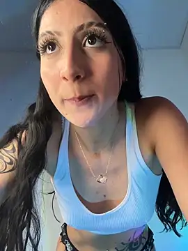 Chat ao vivo de Naaria_