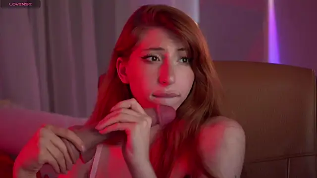 Pokój czatu na żywo – Mia_Daddysgirl_