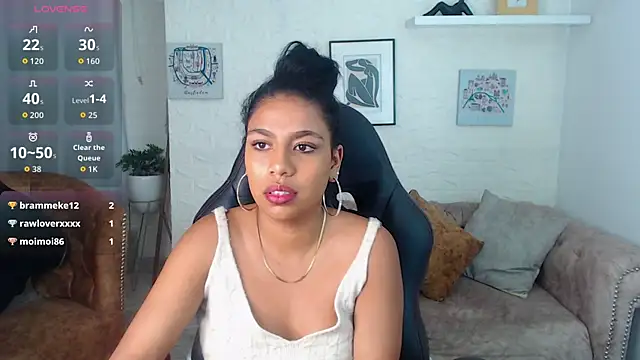 غرفة دردشة luna_sweet_tk المباشرة