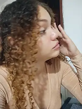 RoouseSiren Cameră chat live