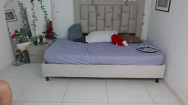 غرفة دردشة cherry_hot723 المباشرة