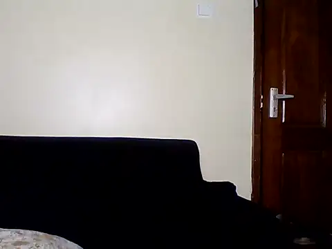 MischiefDoll live-chat rom