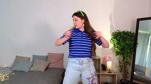 Jessica_jewells' Live Chat Room