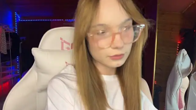 Živá chatovací místnost OpheliaVoss