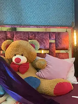 RoussAntonella Adlı Modelin Canlı Sohbet Odası