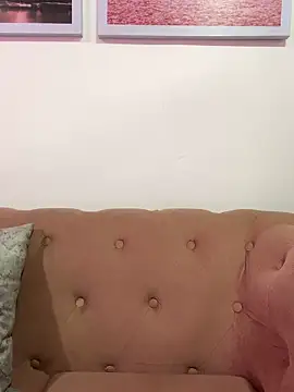 RoussAntonella 실시간 채팅방