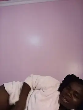 ebonyboob Adlı Modelin Canlı Sohbet Odası