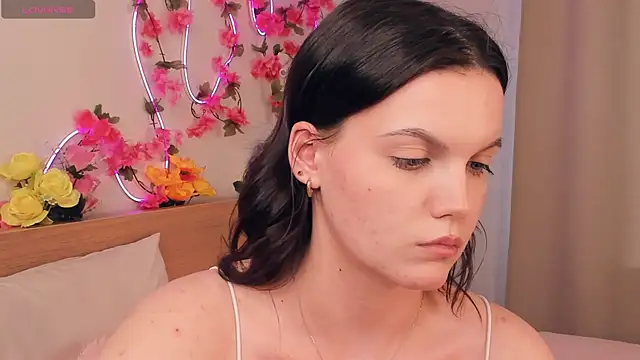 TessieBarriault 即時聊天室
