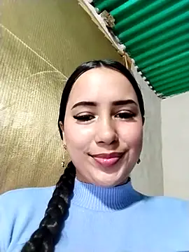 shantall_cute's Live Chat Room