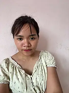 Ari_baby9's Live Chat Room