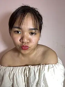 Ari_baby9 Adlı Modelin Canlı Sohbet Odası