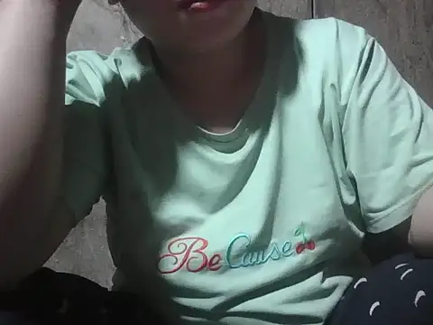 Sexy_rina11 Adlı Modelin Canlı Sohbet Odası