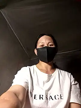 Miumiu_baby Live Chatraum