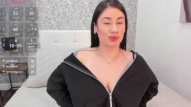Emilie_Martinez – live chatrum