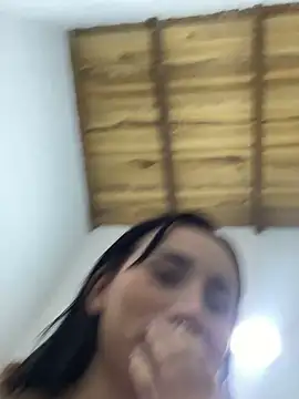 dolliemma Adlı Modelin Canlı Sohbet Odası
