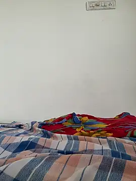 Sala de chat en directo de chittichilakamma