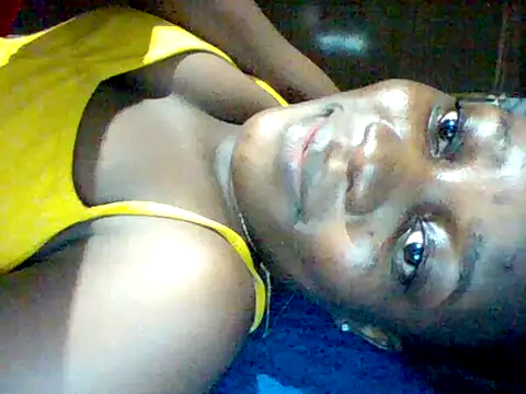 zainaxxxxx's Live Chat Room