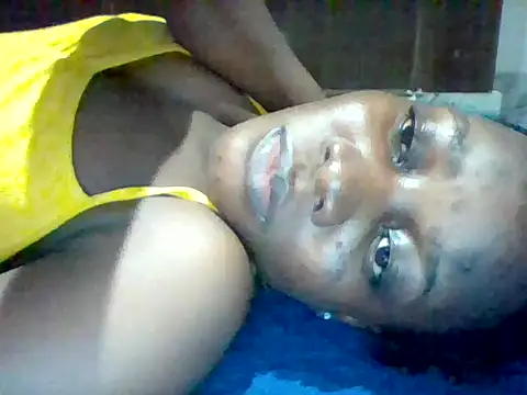 zainaxxxxx Live Chatraum