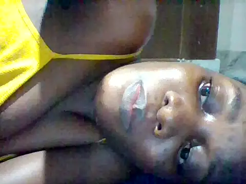 zainaxxxxx – live chatrum