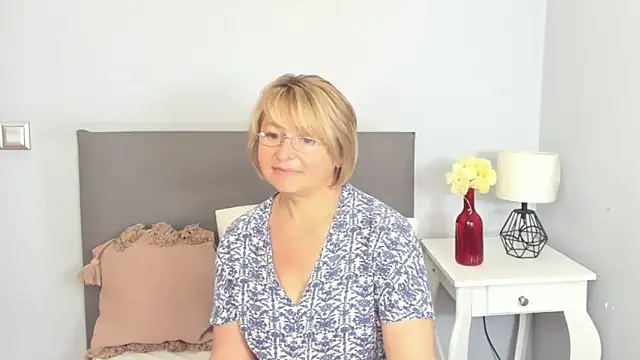 MarieneHot чат на живо