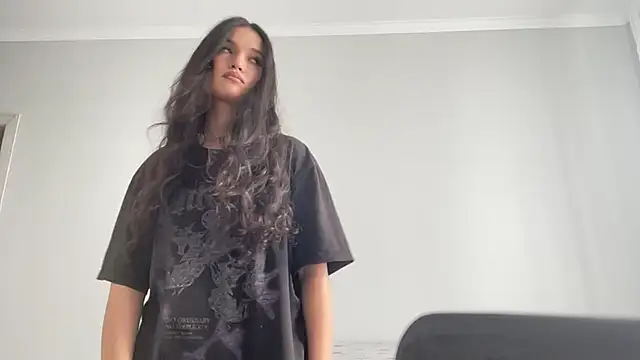 LisetteParajon чат на живо