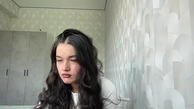 LisetteParajon Adlı Modelin Canlı Sohbet Odası