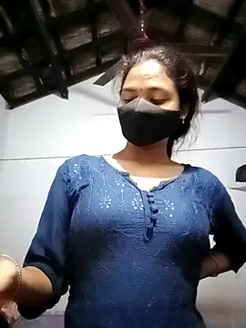 Madhuri-singh88 실시간 채팅방