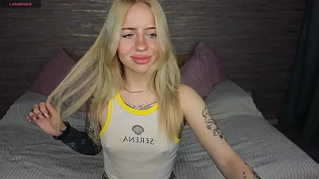 Khloy_white Cameră chat live