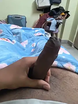 Živá kamerová sex show brownhydboi_afterdark