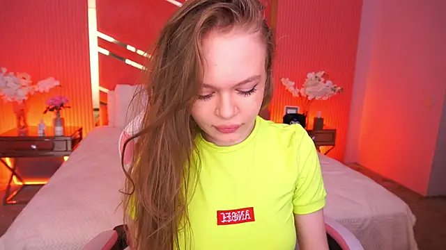 Živá chatovací místnost LilitMurrr