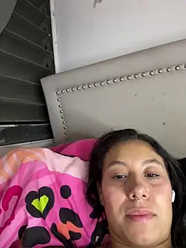 Sala de chat ao vivo de Madelynjhons0717