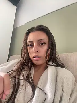 brownpetitegirlxo: онлайн-секс-шоу