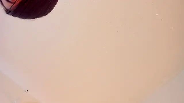 חדר צ'אט בשידור חי של Eilie_xxx