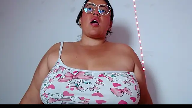 Sala de chat ao vivo de Julieta_lane