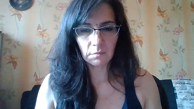 Pokój czatu na żywo – Miss_Heliena