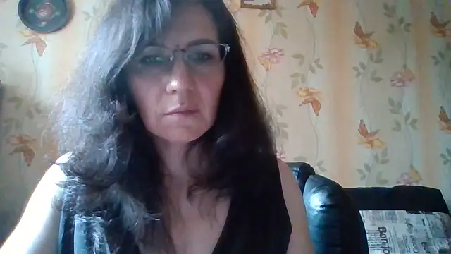 Miss_Heliena: δωμάτιο απευθείας συνομιλίας