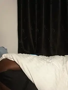 melaninglasskin Live chatroom