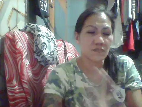 Sala de chat en directo de pinayheartaker